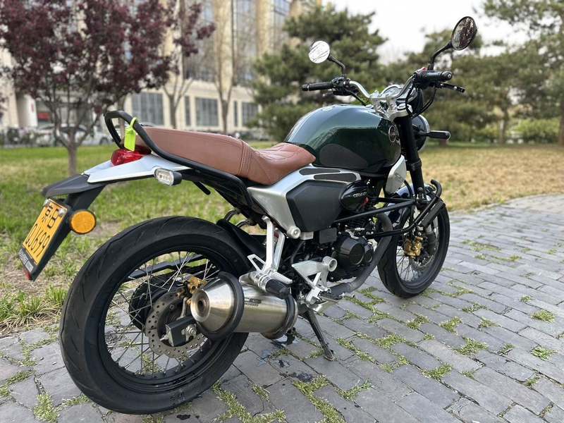 二手五羊本田鸷道 CB190SS