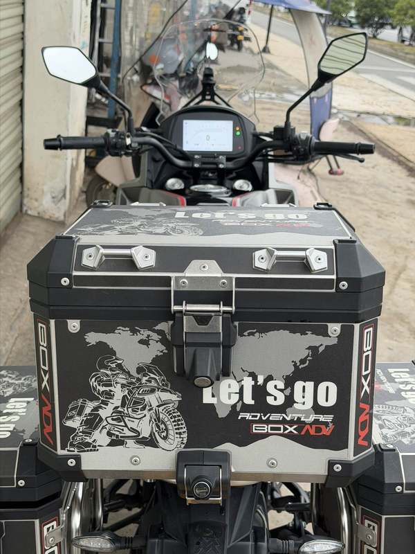 二手摩托莫里尼X-Cape 650