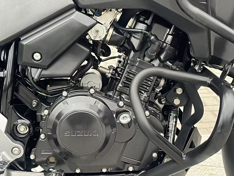 二手豪爵铃木DL250