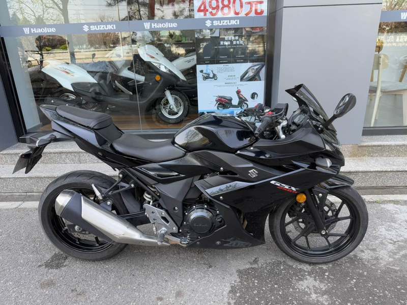 二手豪爵铃木GSX250R