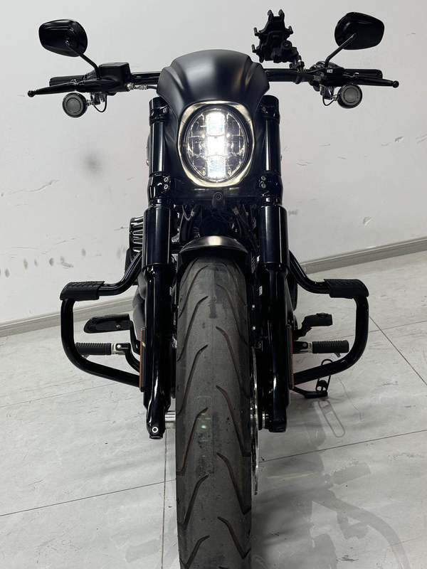 二手哈雷戴维森突破者 Breakout