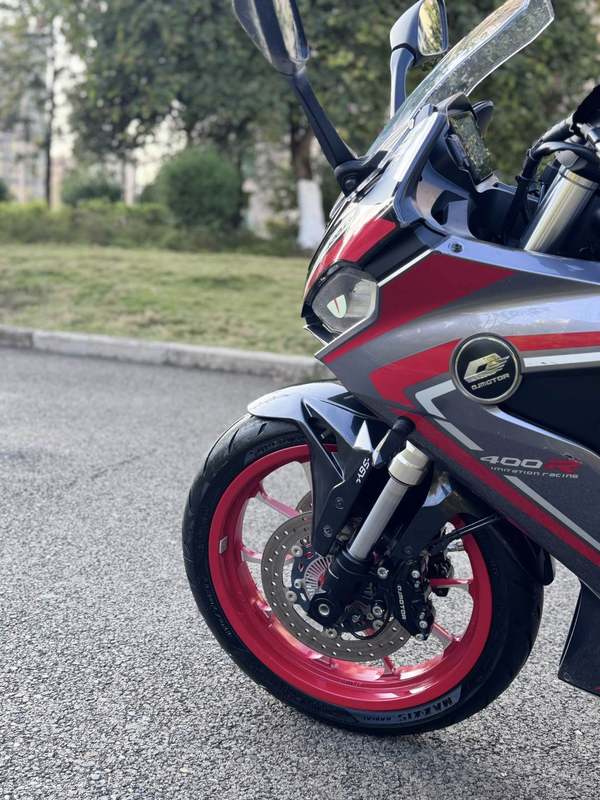 二手QJMOTOR赛400