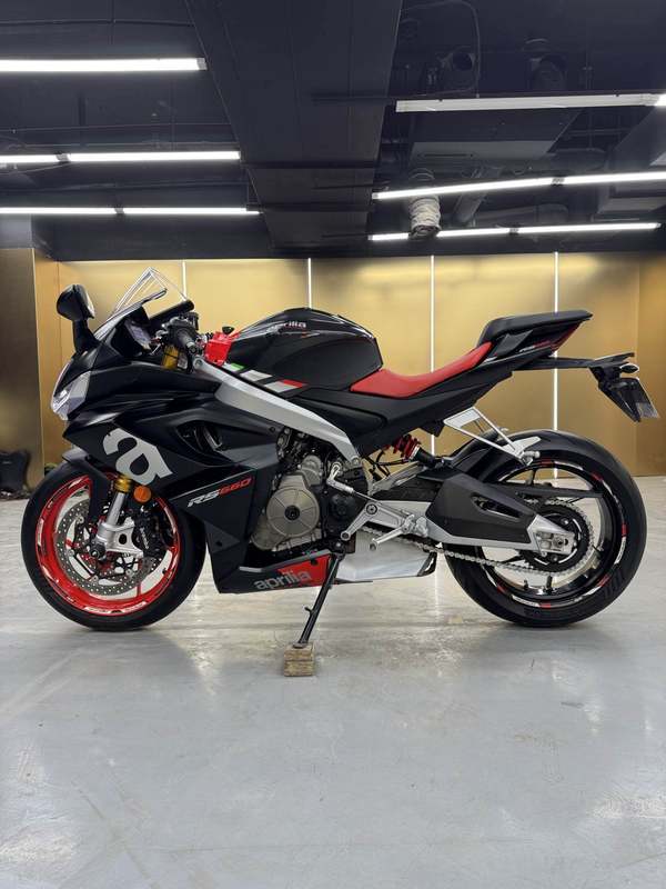 二手阿普利亚RS 660 