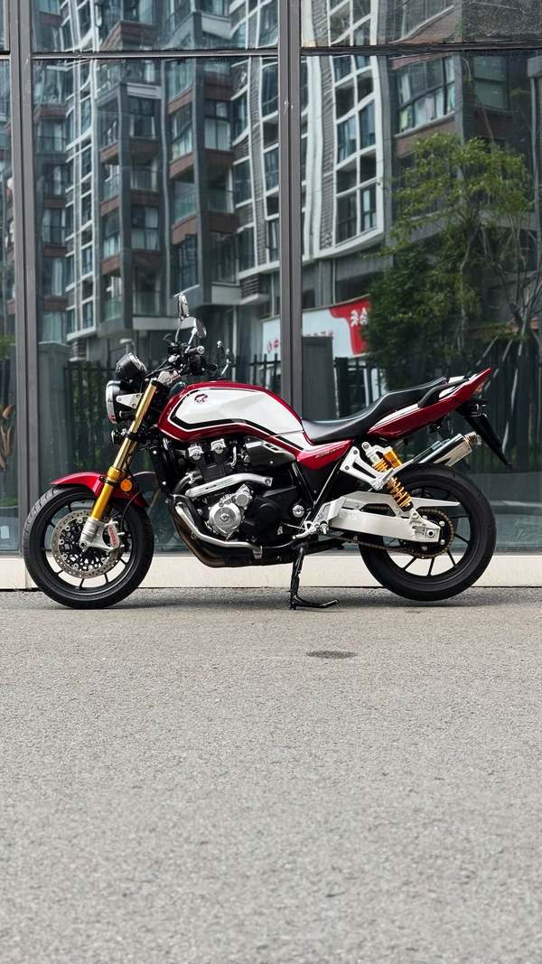 二手本田CB1300 Super Four