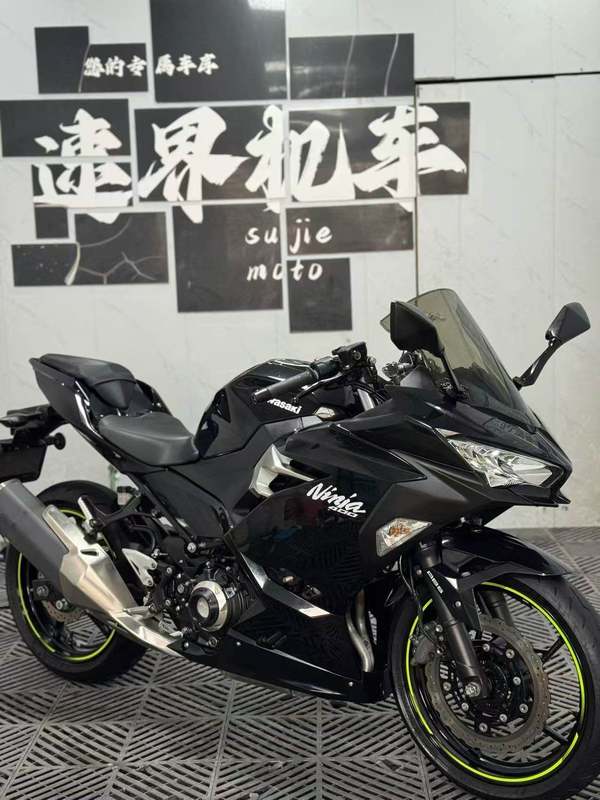 二手川崎Ninja 400