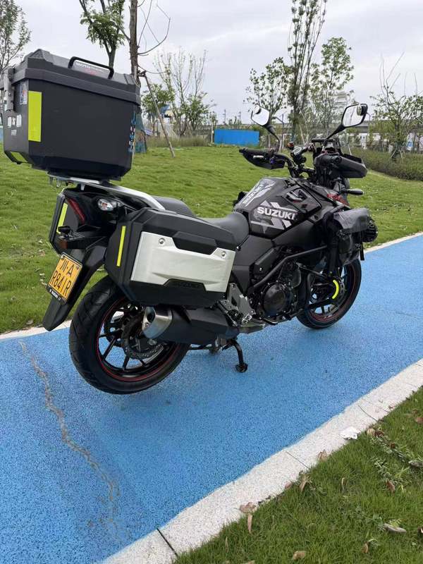 二手豪爵铃木DL250