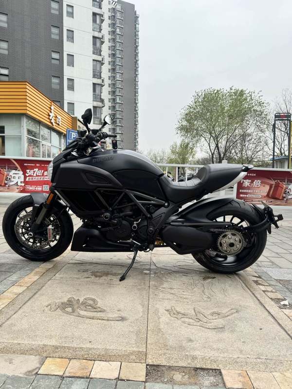 二手杜卡迪Diavel 