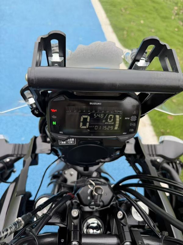 二手豪爵铃木DL250