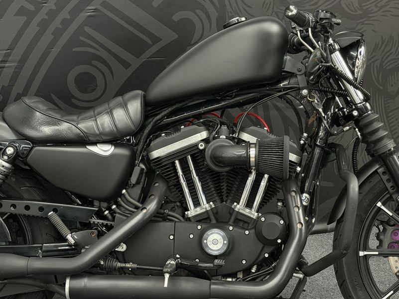 二手哈雷戴维森Iron883 硬汉