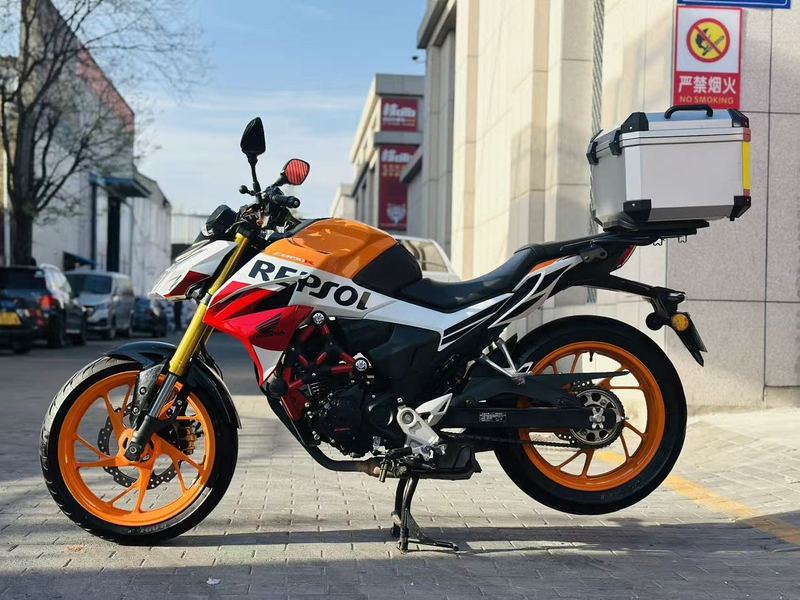 二手五羊本田CB190R 暴锋眼