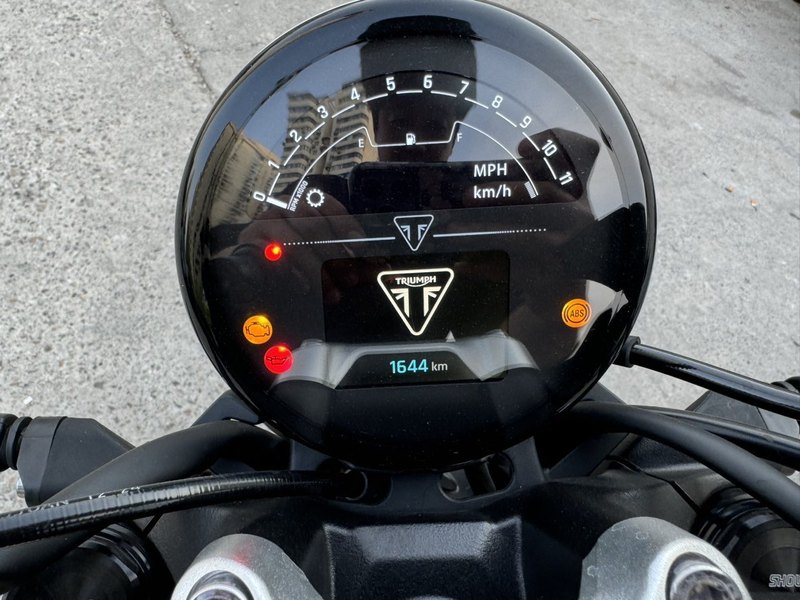 二手凯旋Trident 660