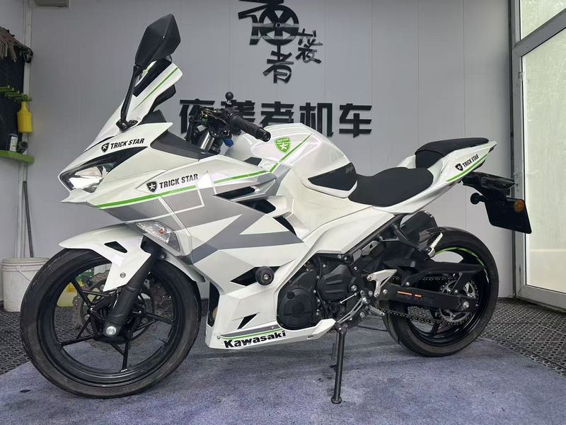 二手川崎Ninja 400