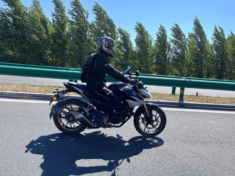 二手五羊本田CB190R 暴锋眼