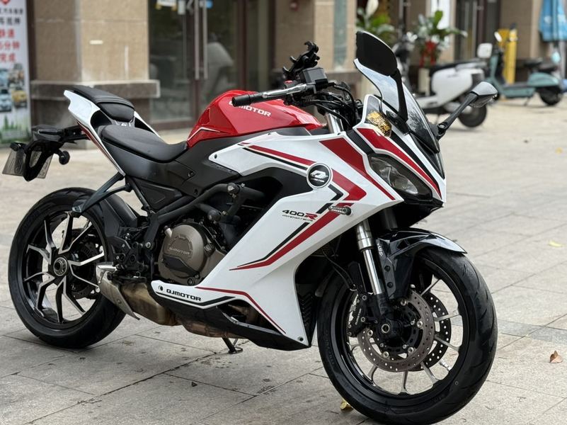 二手QJMOTOR赛400