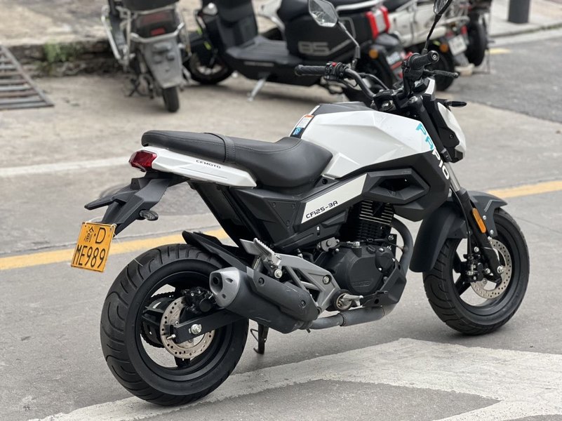 二手春风ST狒狒