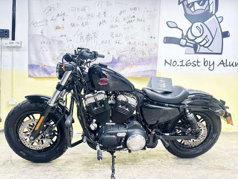 二手哈雷戴维森XL1200X Forty-Eight