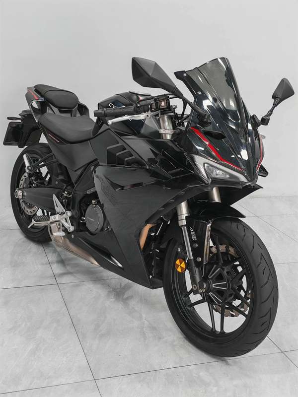 二手赛科龙RC250