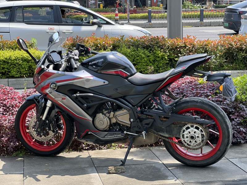 二手QJMOTOR赛400