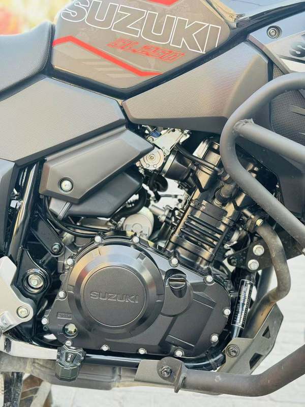 二手豪爵铃木DL250