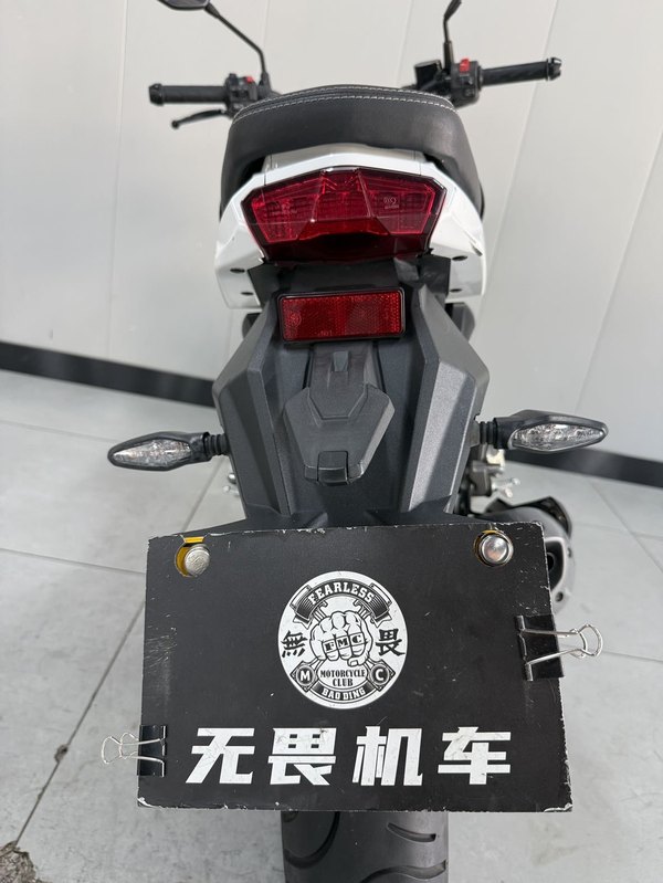 二手春风ST狒狒