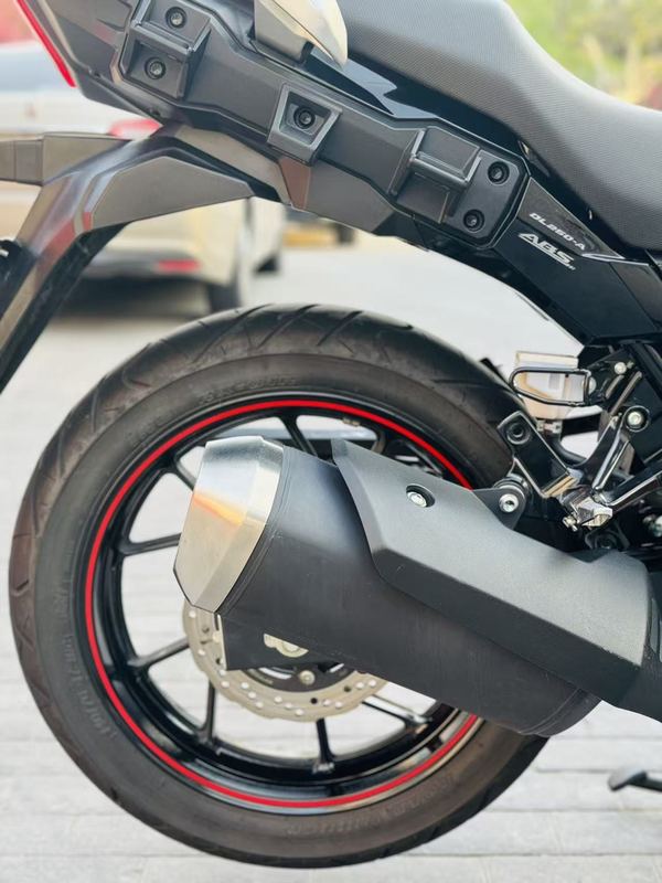 二手豪爵铃木DL250