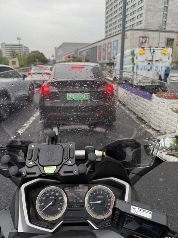 二手本田NSS350(进口)