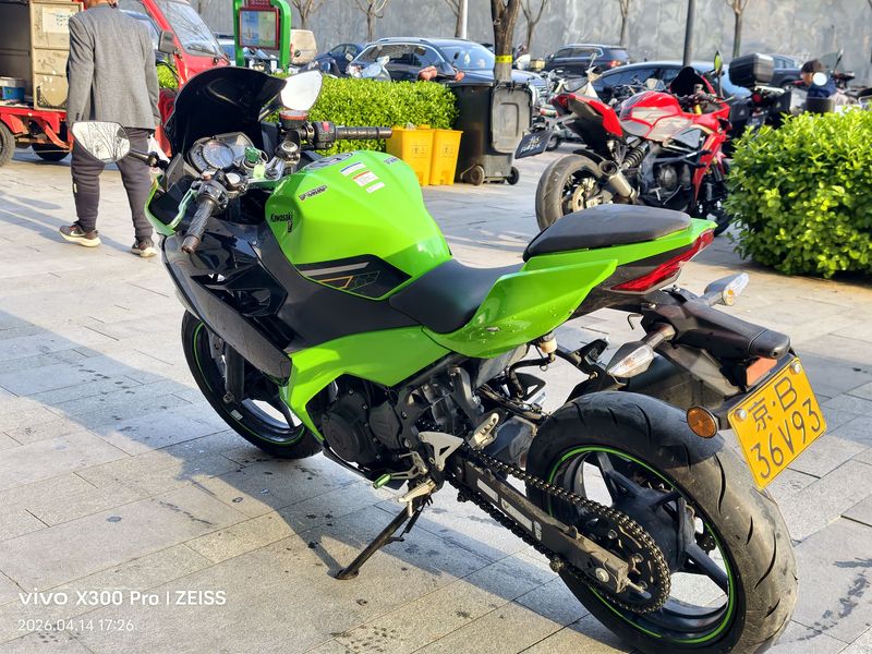 二手川崎Ninja 400