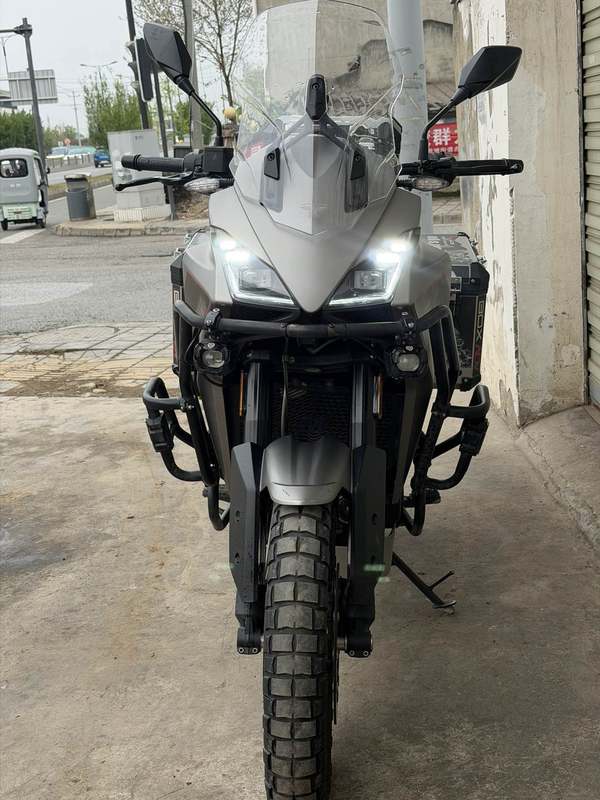 二手摩托莫里尼X-Cape 650