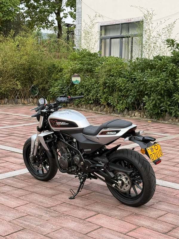 二手哈雷戴维森X 350
