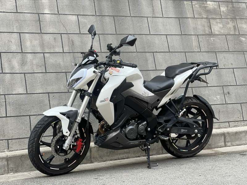 二手贝纳利小迅龙 BN150S