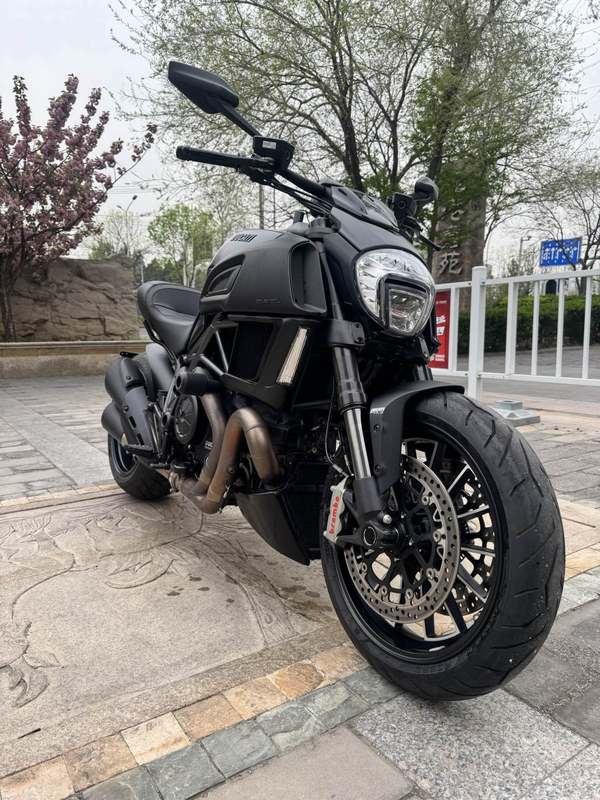 二手杜卡迪Diavel 
