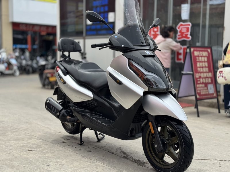 二手宗申比亚乔X7