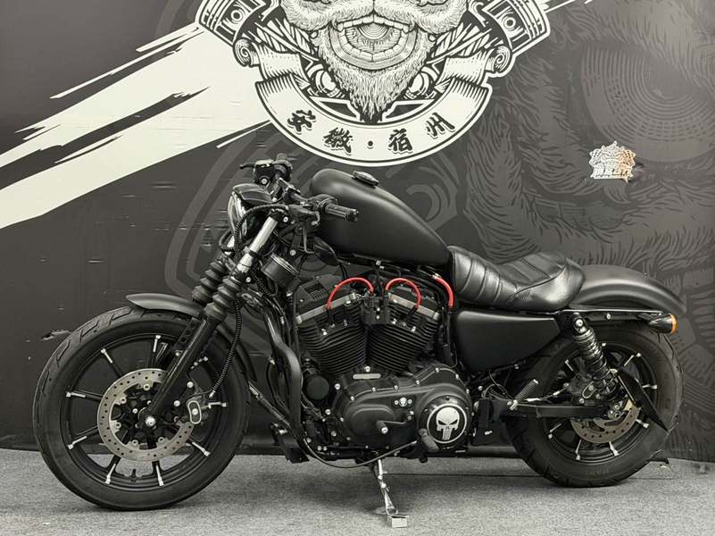二手哈雷戴维森Iron883 硬汉