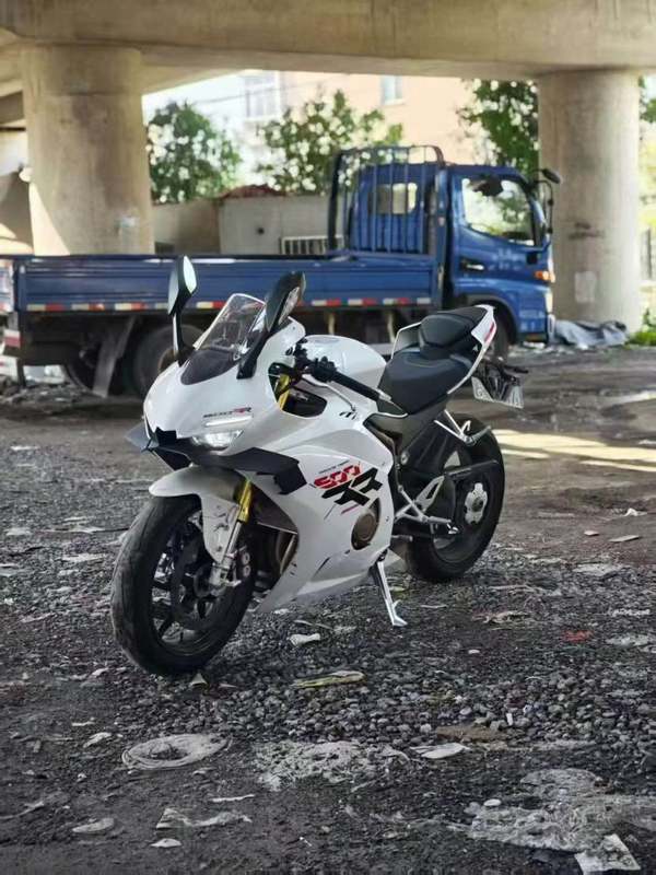 二手张雪机车500RR