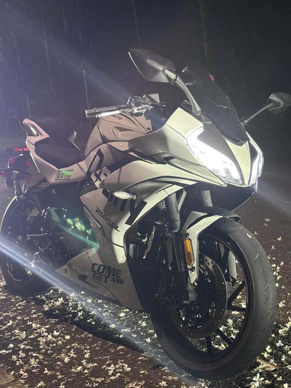 二手春风250SR
