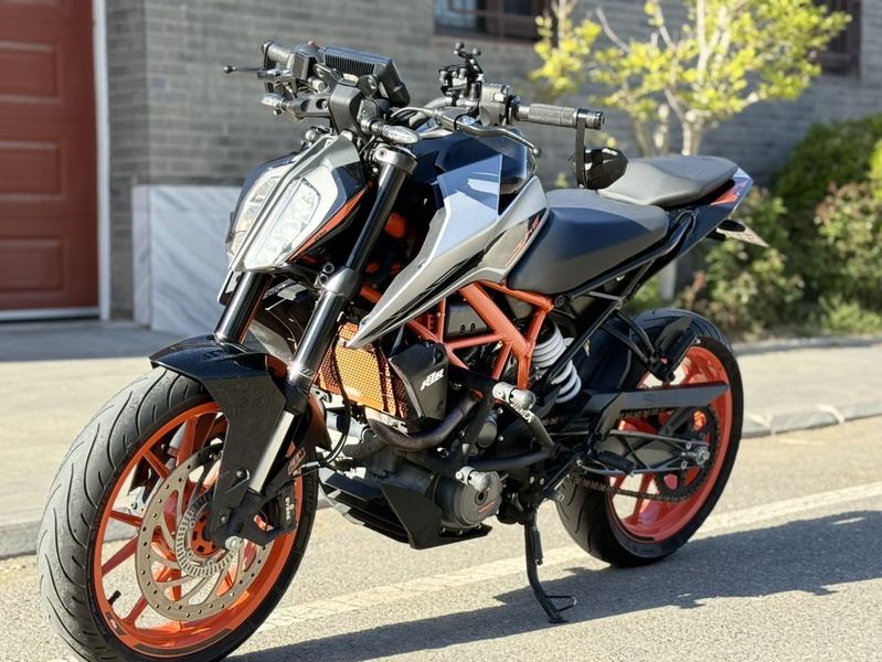 二手KTMR2R390 Duke