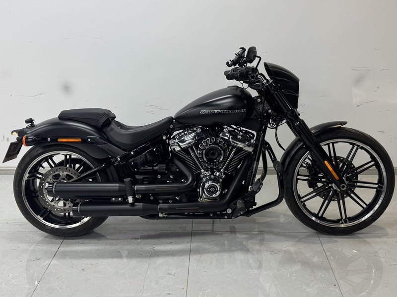 二手哈雷戴维森突破者 Breakout