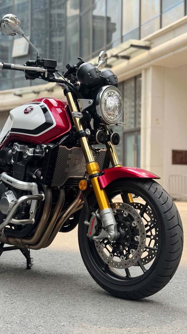 二手本田CB1300 Super Four