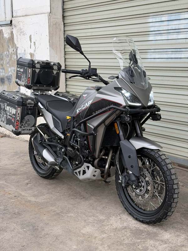 二手摩托莫里尼X-Cape 650