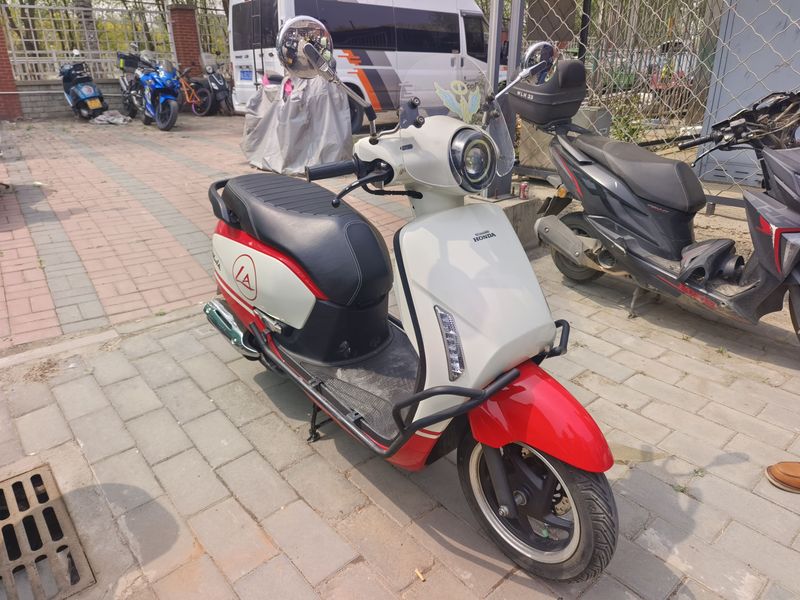 二手新大洲本田NS125LA