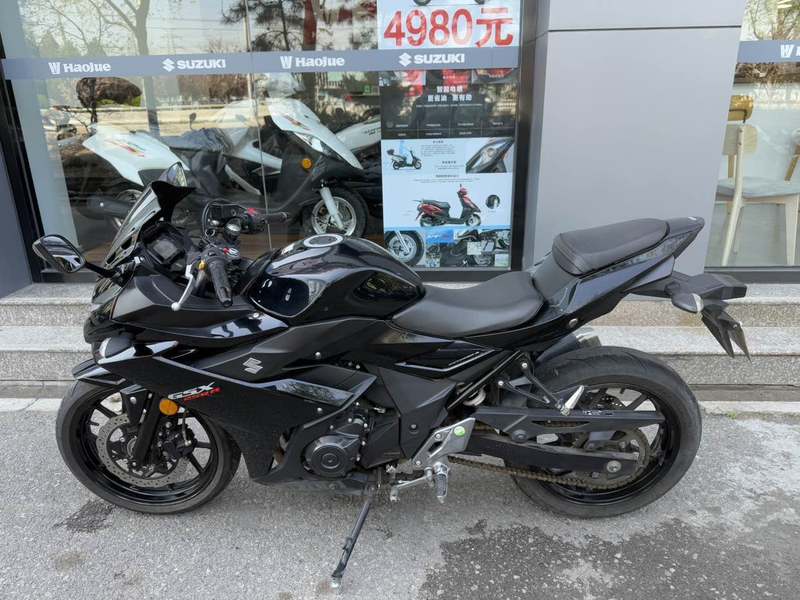 二手豪爵铃木GSX250R