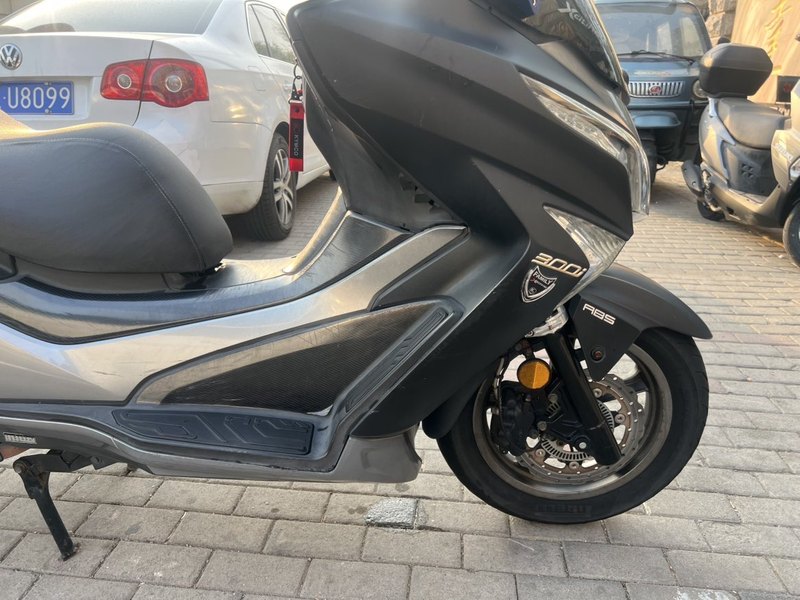 二手光阳赛艇 L300