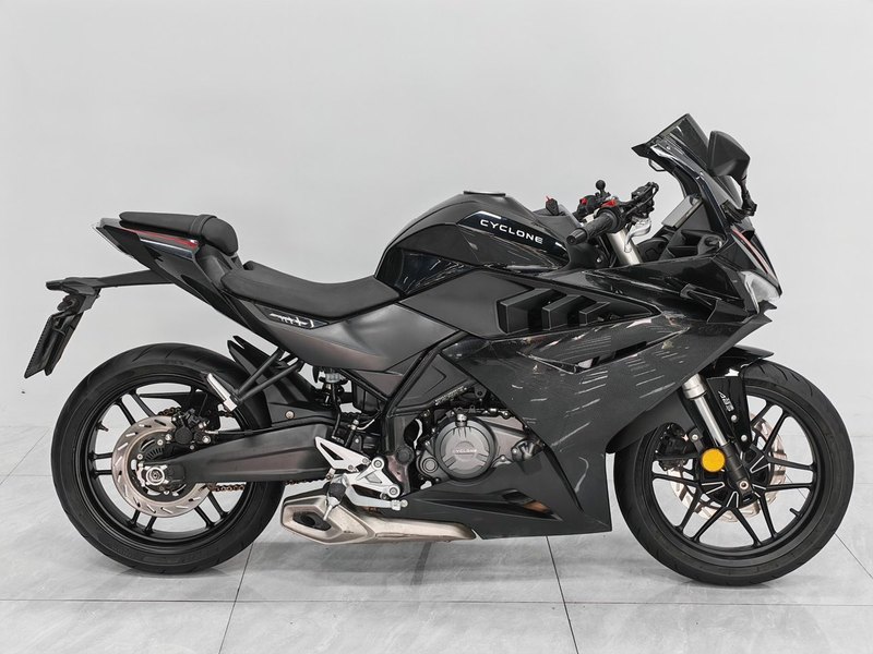 二手赛科龙RC250