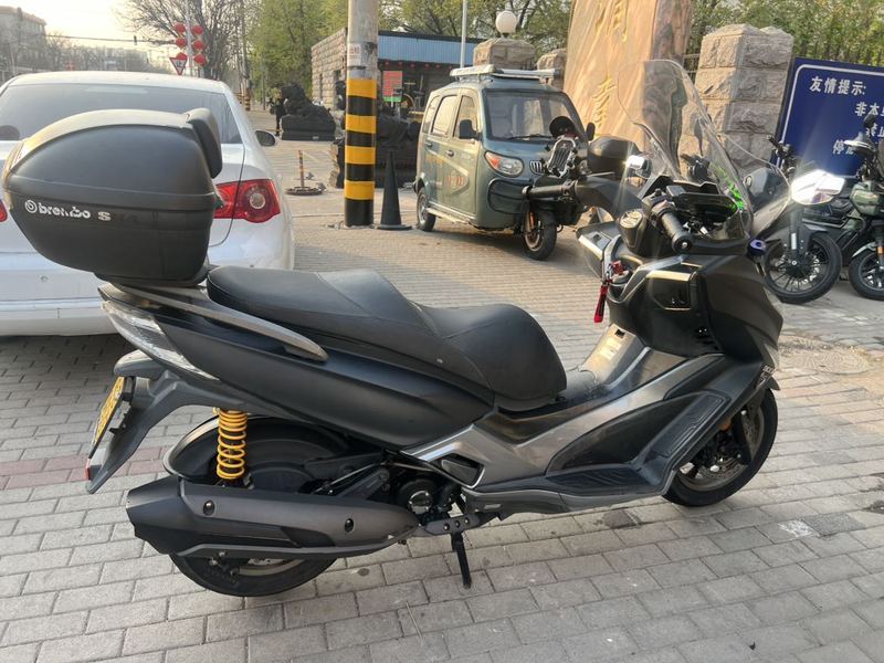 二手光阳赛艇 L300