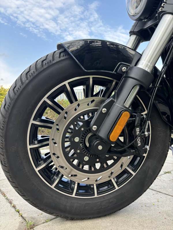 二手奔达Rock300 灰石