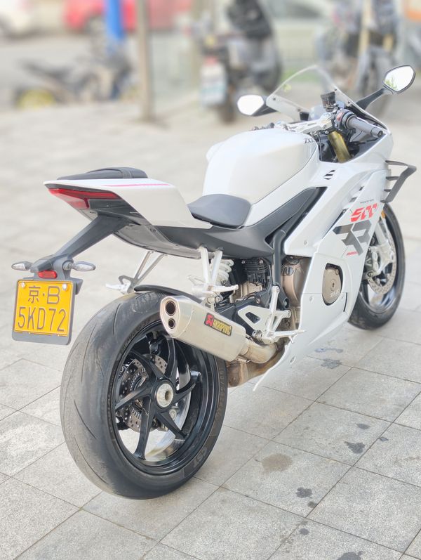 二手张雪机车500RR