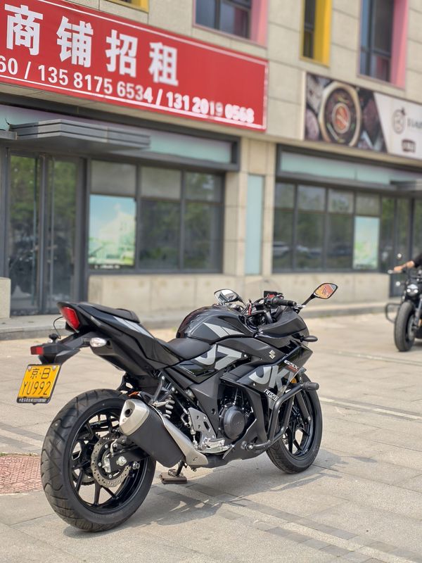 二手豪爵铃木GSX250R