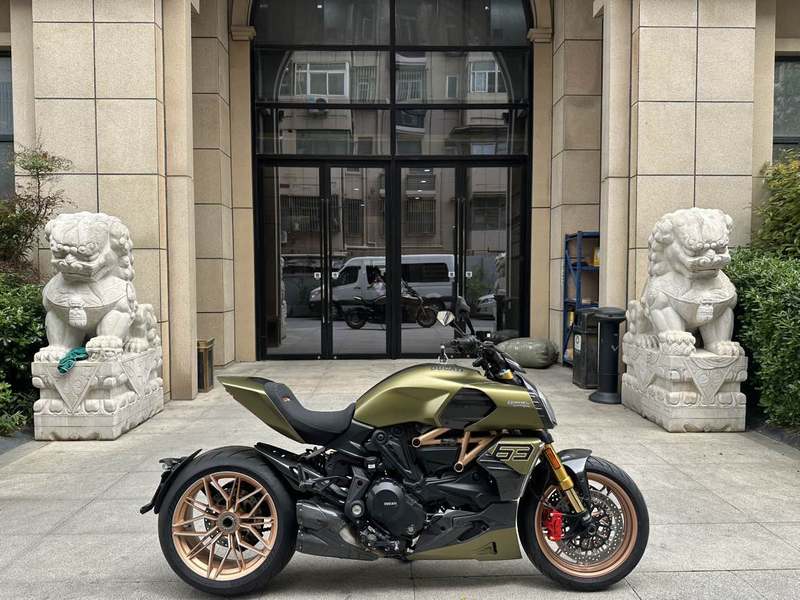 二手杜卡迪Diavel V4