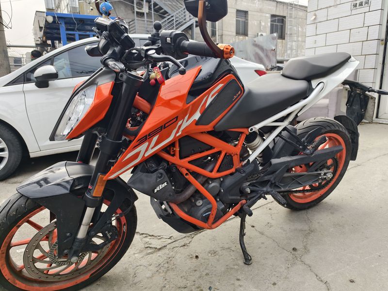 二手KTMR2R390 Duke