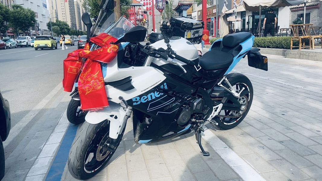 二手贝纳利龙卷风 Tornado 302R